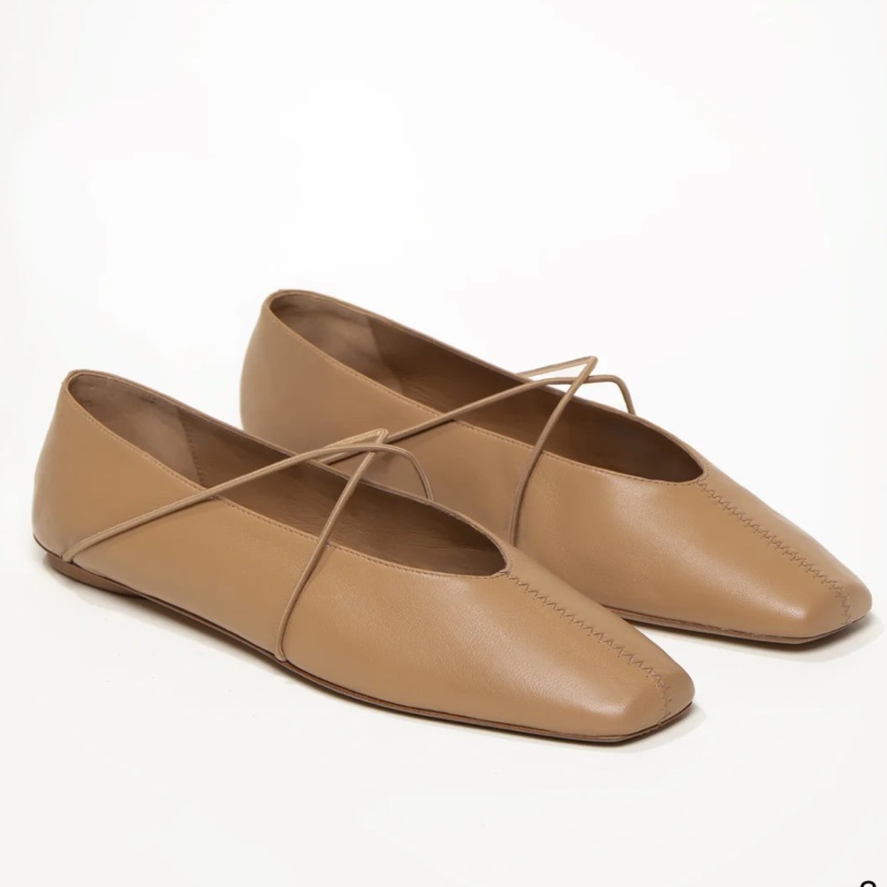 M. Gemi The Una Flats in Light Tan Nappa